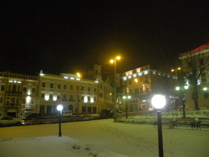 Центральная площадь в Черновцах. Фото зимой